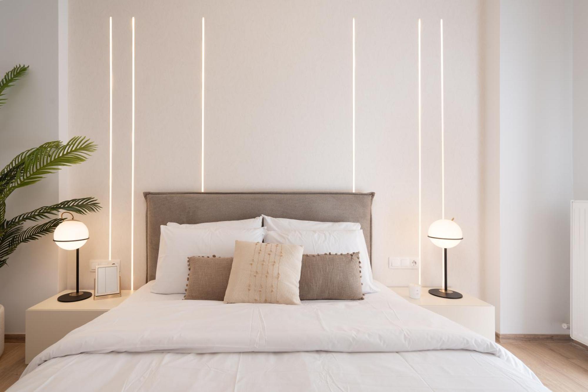 Luxury Apartment Next To The National Museum Atenas Exterior foto