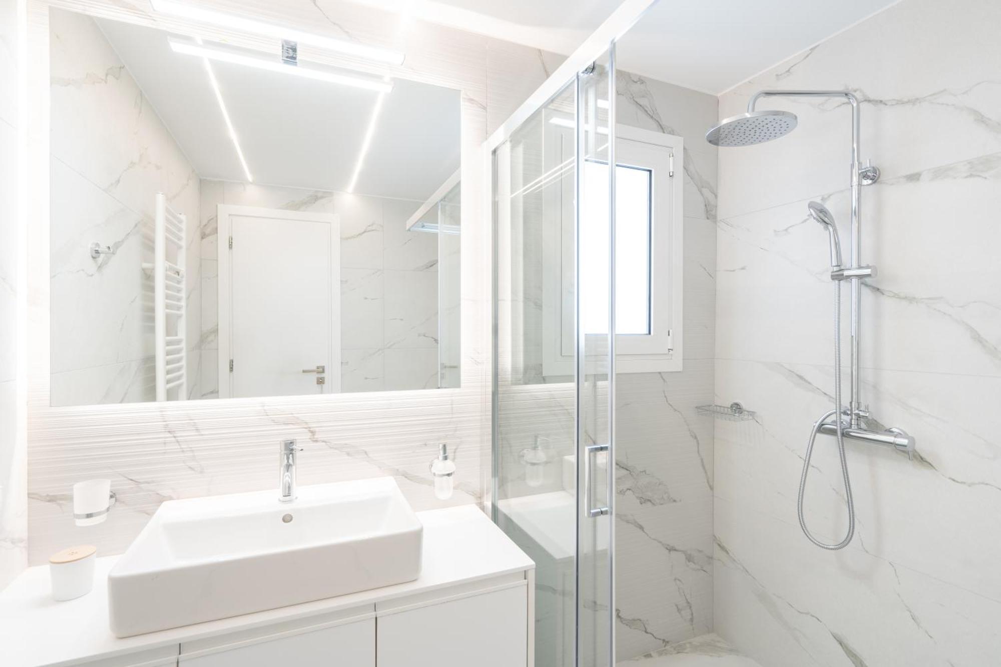 Luxury Apartment Next To The National Museum Atenas Exterior foto