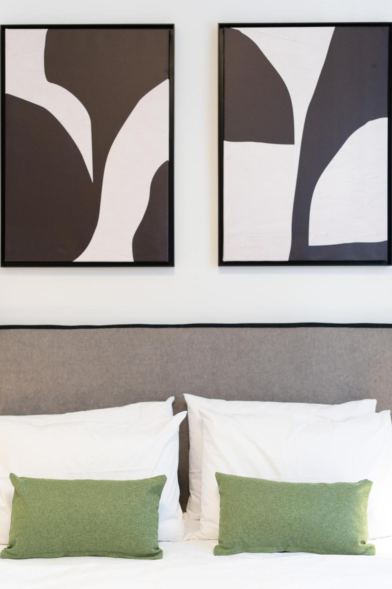 Luxury Apartment Next To The National Museum Atenas Exterior foto